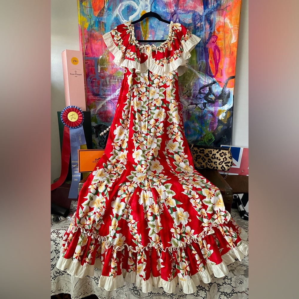 Rare Hawaiian Red Floral Beach Cocktail Party DRESS Lava Hut XL 🌺🌸💖❤️Hi Low Hem